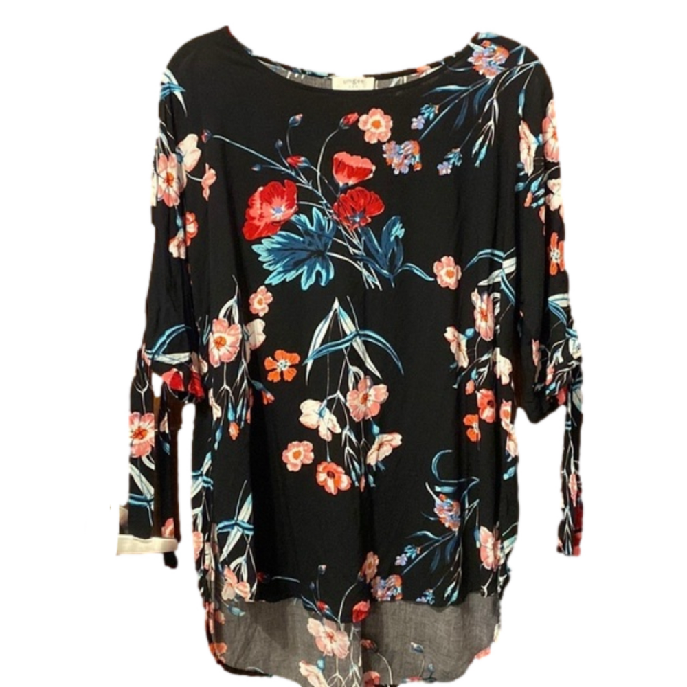 Umgee Floral Blouse